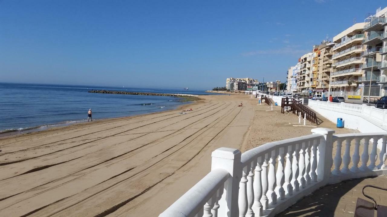Apartamento A 150 M De La Playa Torrevieja Exteriér fotografie