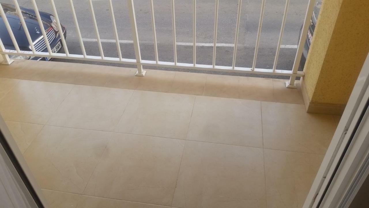Apartamento A 150 M De La Playa Torrevieja Exteriér fotografie