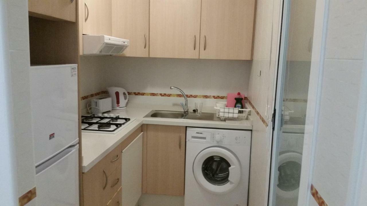 Apartamento A 150 M De La Playa Torrevieja Exteriér fotografie