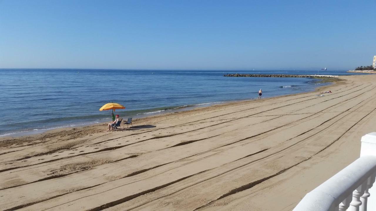 Apartamento A 150 M De La Playa Torrevieja Exteriér fotografie